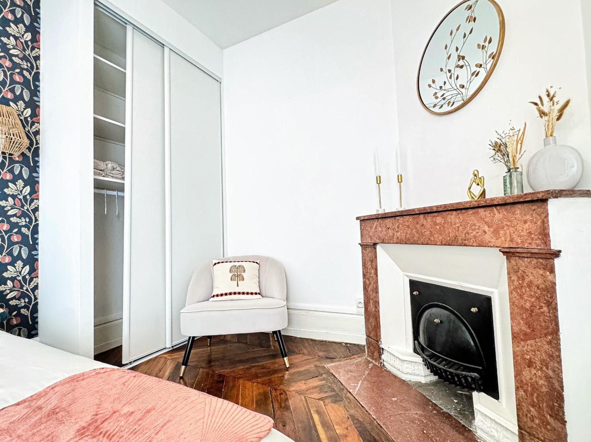 Suite Flamenco Oullins Exterior foto
